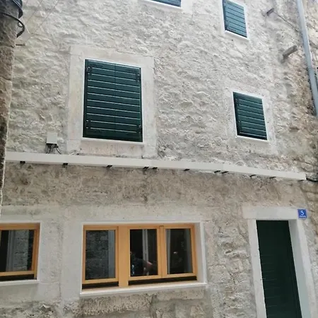 아파트 Cosmijeva Luxury 스플리트